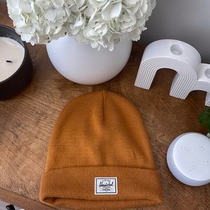 Herschel beanie